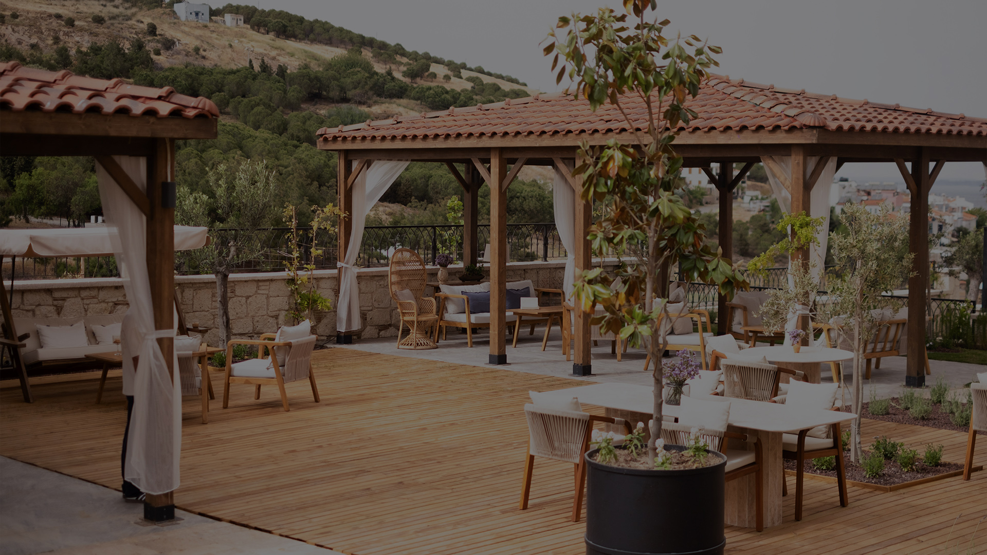  Tanıdık Bir Hissin Bozcaada’daki Yansıması